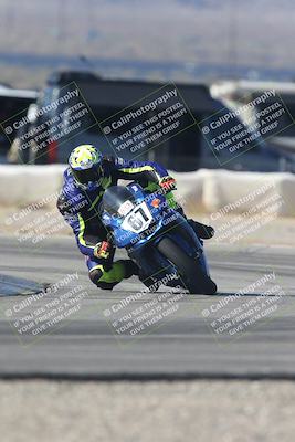 media/Sep-20-2025-Race Pace (Sat) [[d4e1b33f4d]]/Verified/Turn 2 (920am)/